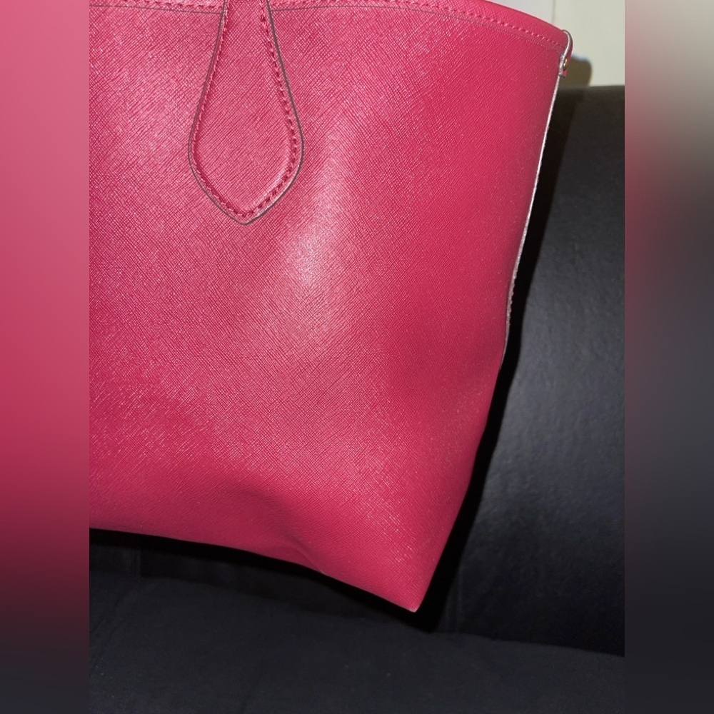 Michael Kors Saige Reversible Medium Tote Bag Shoulder Handbag and clutch Only - Picture 4 of 16